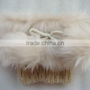 Woman Winter Plush Leg Warmers thumbnail-1