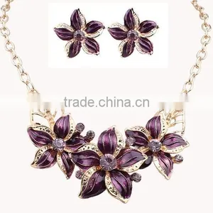 Zm33250a Wholeale Fashion Necklace Earrings Set Simple Flower Design Jewelry Set Women thumbnail-2