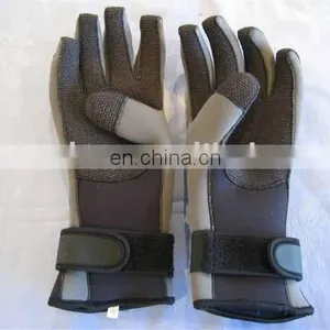 Neoprene Kevlar Reinforced Diving Gloves thumbnail-1