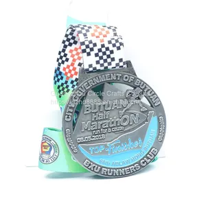 Custom Metal Wooden Crystal Material 2022 Marathon Medal Display Half Marathon Medals thumbnail-1