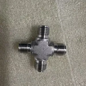 Standard Compliant 316L Male VCR Cross Fitting for Industrial Use thumbnail-1