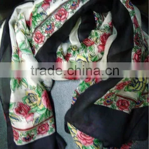 Printed Silk Scarves & Stoles thumbnail-1