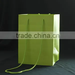 Flower Packaging Paper Bag, Promotional Bag thumbnail-1