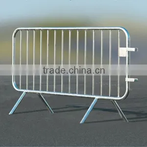 2 Meters * 1 Meter Safety Road Barrier Crowd Control Barrier Traffic Barrier for Sale thumbnail-1