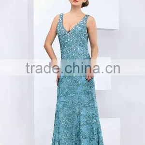 Sexy Sleeveless Deep V-neck Sequins Plus Size Rockabilly Dress thumbnail-2