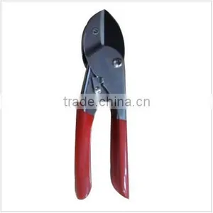 Garden Hand Pruner With NH818 thumbnail-1