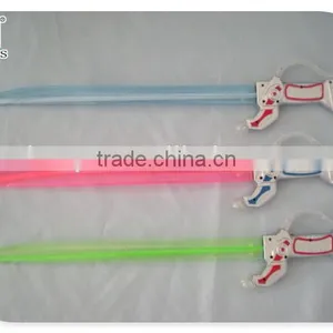 Best Selling 63 cm Plastic Weapon Toys Flashing Green Light Musical Sword thumbnail-2