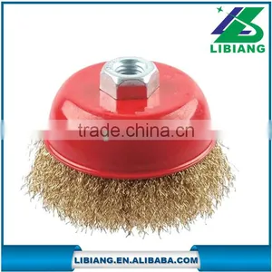 Small Circular Brass Wire Brush thumbnail-1