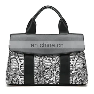 New European And American Fashion Snake Skin Large Capacity Female Bag Single Shoulder Cross-slung Handbag/ thumbnail-3