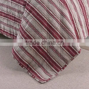 Yarn-dyed Linen Cotton Quilt thumbnail-2
