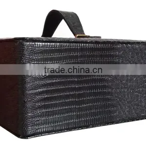 42bottles Hard Shell Black Leather Essential Oil Carrying Case, Locked Black Leather Essential Oil Hard Carry Case Holds 15ml thumbnail-4