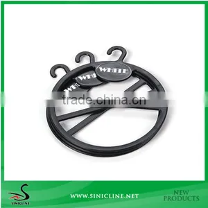 Sinicline Scarf Hanger With Silk Logo Printing thumbnail-1