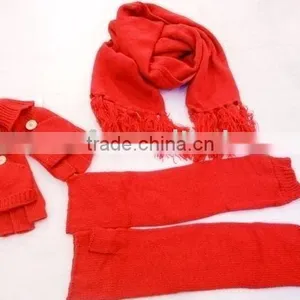 Fashion Acrylic Knitted Gloves Scarf Set thumbnail-1