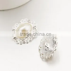 Factory Wholesale Metal Button Rhinestone Button,crystal Button,rhinestone Pearl Button thumbnail-3