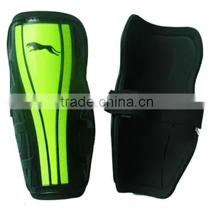 2013 New Design Soccer Shin Guard thumbnail-1