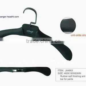 The HEAD Rubber Lacquer Soft Finishing Plastic Suit Hanger Black Color Adult Man Size Plastic Coat Hanger With Big Hook thumbnail-1