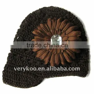 Crochet Newsboy Kufi Hats With a Daisy Flower thumbnail-1