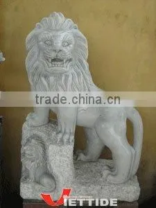 Marble Lion Statue thumbnail-1