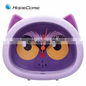2017 New Customized Design Animal Owl Shape Table Clock thumbnail-1