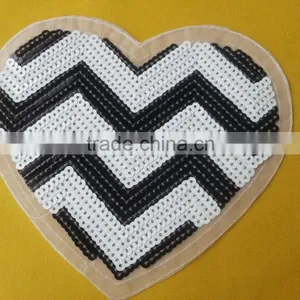 2015 New Arrive White and Black Heart Shape Emboridery Squin Patches -- M110 thumbnail-6