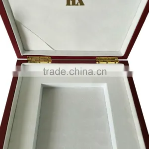 Flip Open Cover Custom Colors Gold Blocking Printing Magnetic Closure Gift Box Supplier's Choice thumbnail-5