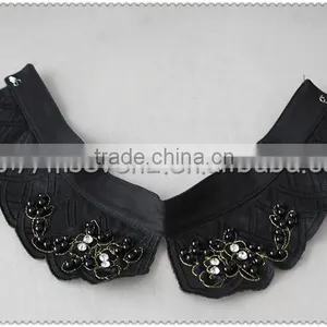 Customized Black Handmade Flower Beads Necklace, Gold Yarn Embroidery Collar With Pearl Beaded. thumbnail-4