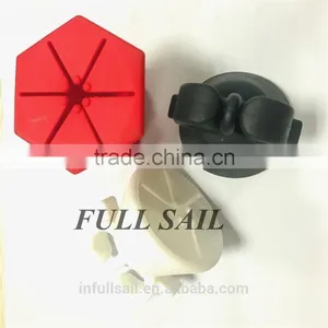 2016 Newest Silicone Gripper Finger Wearable Ring Nail Polish Holder thumbnail-4
