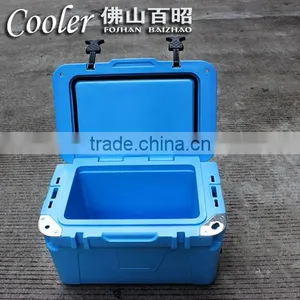 25L Portable Food Cooler Box Rotational Molding Cooler Box thumbnail-4