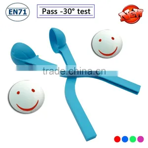 2016 Smiley Snow Slinger Snowball Machine Maker,plastic Snowball Thrower Winter Toys Christamas Snowball Maker With Smiley Happy thumbnail-1