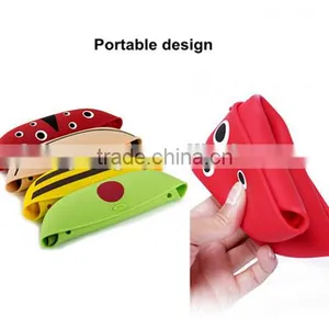 SHUOYANG Eco-friendly Soft Touch Custom Made Silicone Baby Bib, Baby Bib Silicone thumbnail-5