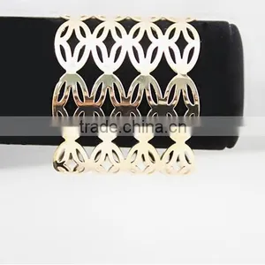 Wholesale Ellipse Superposition Jewelry Hollow Design Wide Bangle for Promotion thumbnail-5