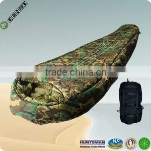 Woodland Camouflag Military Sleeping Bag thumbnail-1