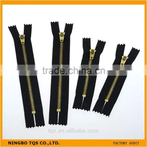 High Quality Factory Price Metal Zipper For Jackets thumbnail-1