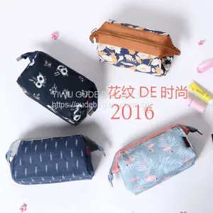COTTONCOSMETIC BAG thumbnail-3