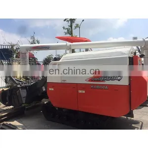 High Quality Kubota Second-hand Rice Harvester Combine 688Q Wheat Cutting Machines thumbnail-2