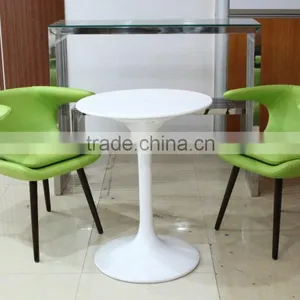 Replica Relaxing Fiberglass Material Fabric Grace Elegant Bo Strange Frost Chair With Wooden Legs thumbnail-4
