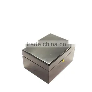 High Gloss Black Finish Single Wooden Watch Box thumbnail-5