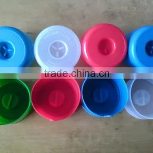 Automatic Injection Molding Machine for 5 Gallon Bottle Cap thumbnail-6