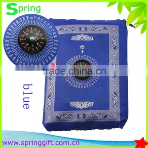 High Quality Arabic Compass Andmuslim Padded Prayer Rug With Compass thumbnail-2