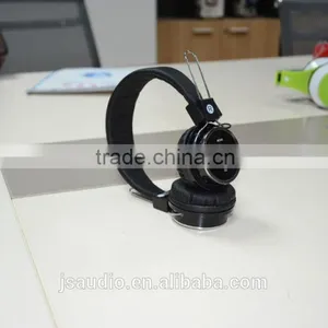 Best Quality Exclusive Over Ear Stereo Wireless Bluetooth Headphone thumbnail-1