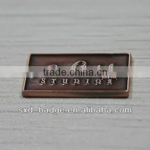 Promotional NamePlate Press Maker thumbnail-1
