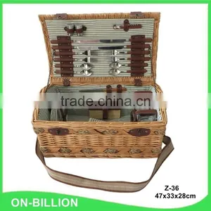 Romantic Wicker Basket Cane Western Picnic Basket for Camping thumbnail-1