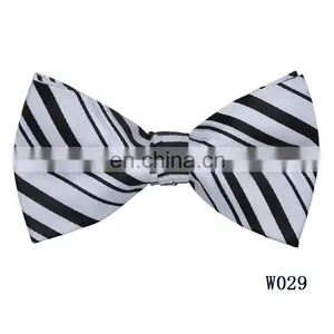 Gemtlemen Kinds of Knitted Bowtie thumbnail-2