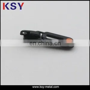 Hot Sell Key Locking Zipper Sliders for Bags thumbnail-4