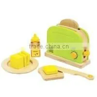 Wooden Bread Maker Kitchen Paly Toys for Children thumbnail-1