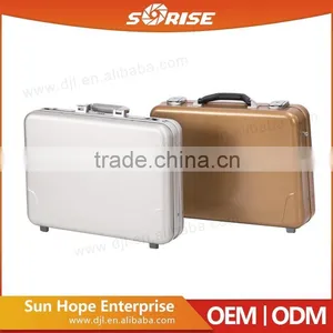 Factory Branded Aluminum Laptop Case thumbnail-1