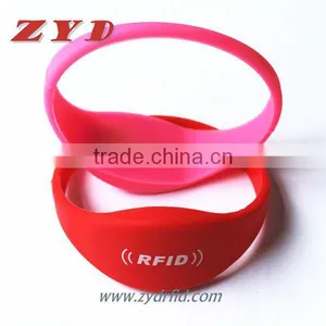 High Quantity Waterproof Silicone UHF Monza4 Wristband for Swimming Pool thumbnail-4