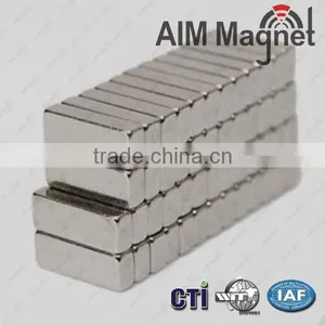 20x8x5mm Rare Earth Magnetic Strip thumbnail-1