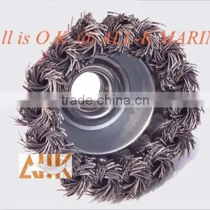Knotted Wire Cup Brush thumbnail-4