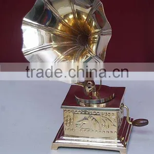 Brass Small Gramophone Trophy, Miniature Gifts, Small Gramophone, Miniature Gramophone, Antique Gramophone, Miniature Gifts thumbnail-1